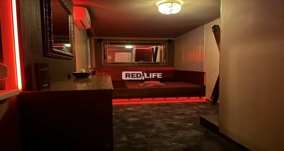 Pracuj z profesjonalnym zespołem Chalet