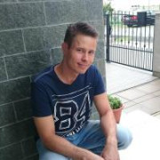 Akos87