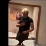 Brad32