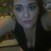 Curvy-Slut