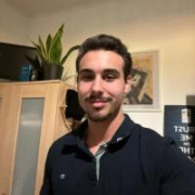 Elias28
