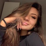 Khloe28