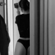 Leila02