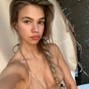 Nicole24