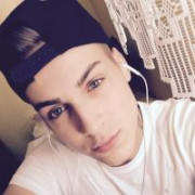 Sebastian12345981