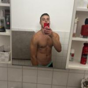 Sieben77