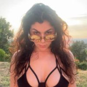Thevalentina94