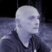 Thomas43