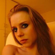 VictoriaHot