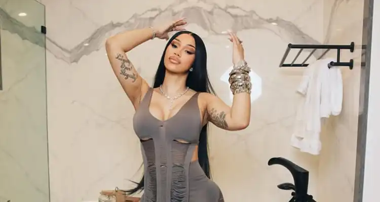 Cardi B OnlyFans erotyczna modelka